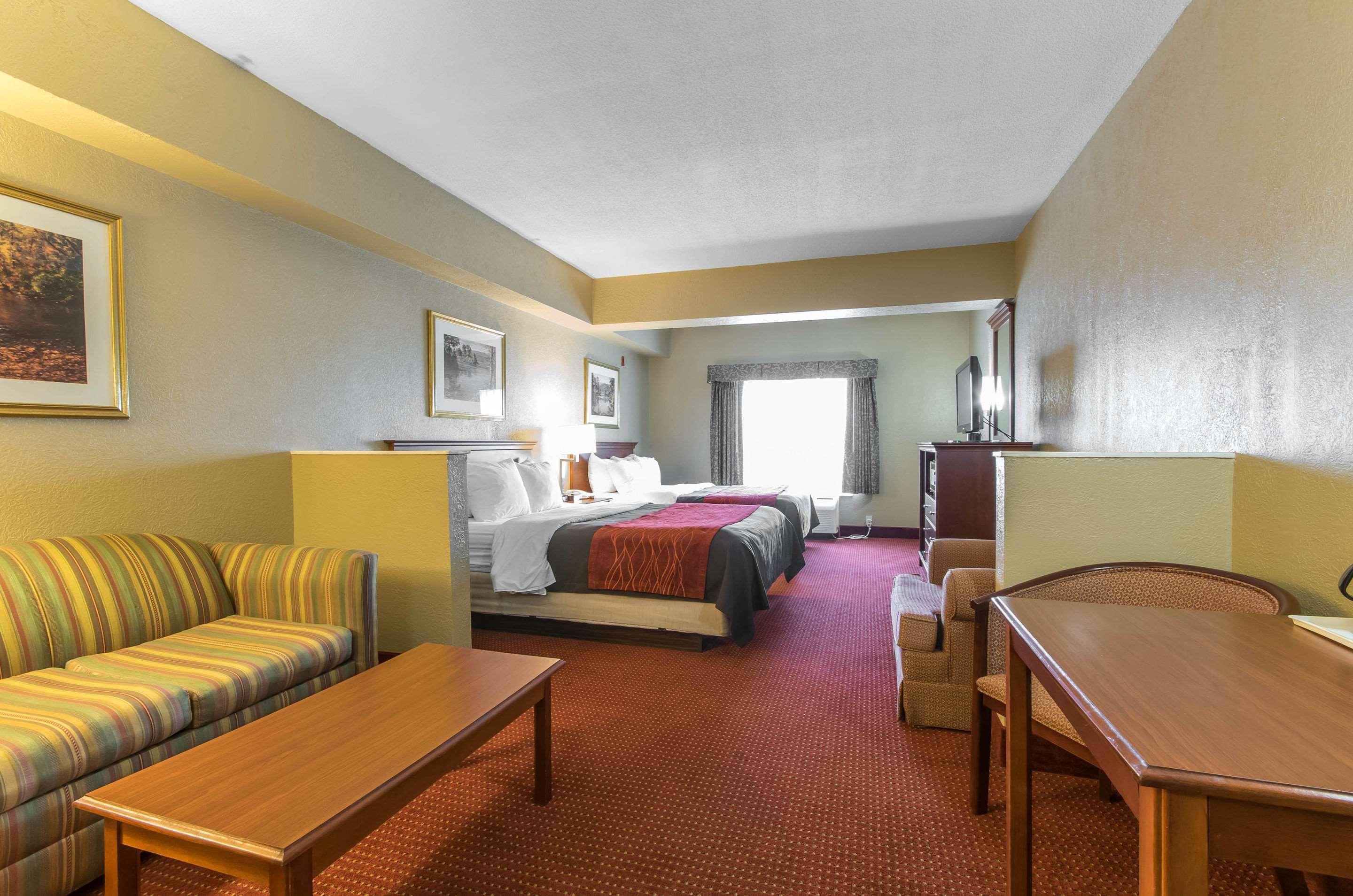 Comfort Inn & Suites Morehead Exterior photo